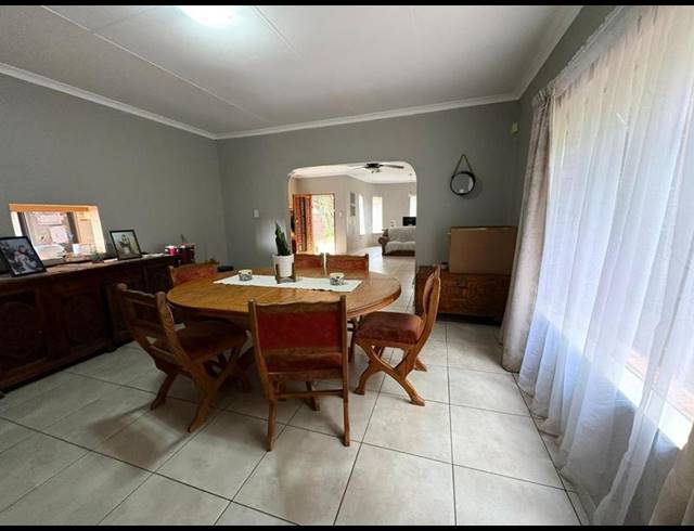 4 BEDROOM HOUSE FOR SALE IN MULBARTON